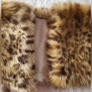 The Limited Faux Fur Leopard Print Scarf